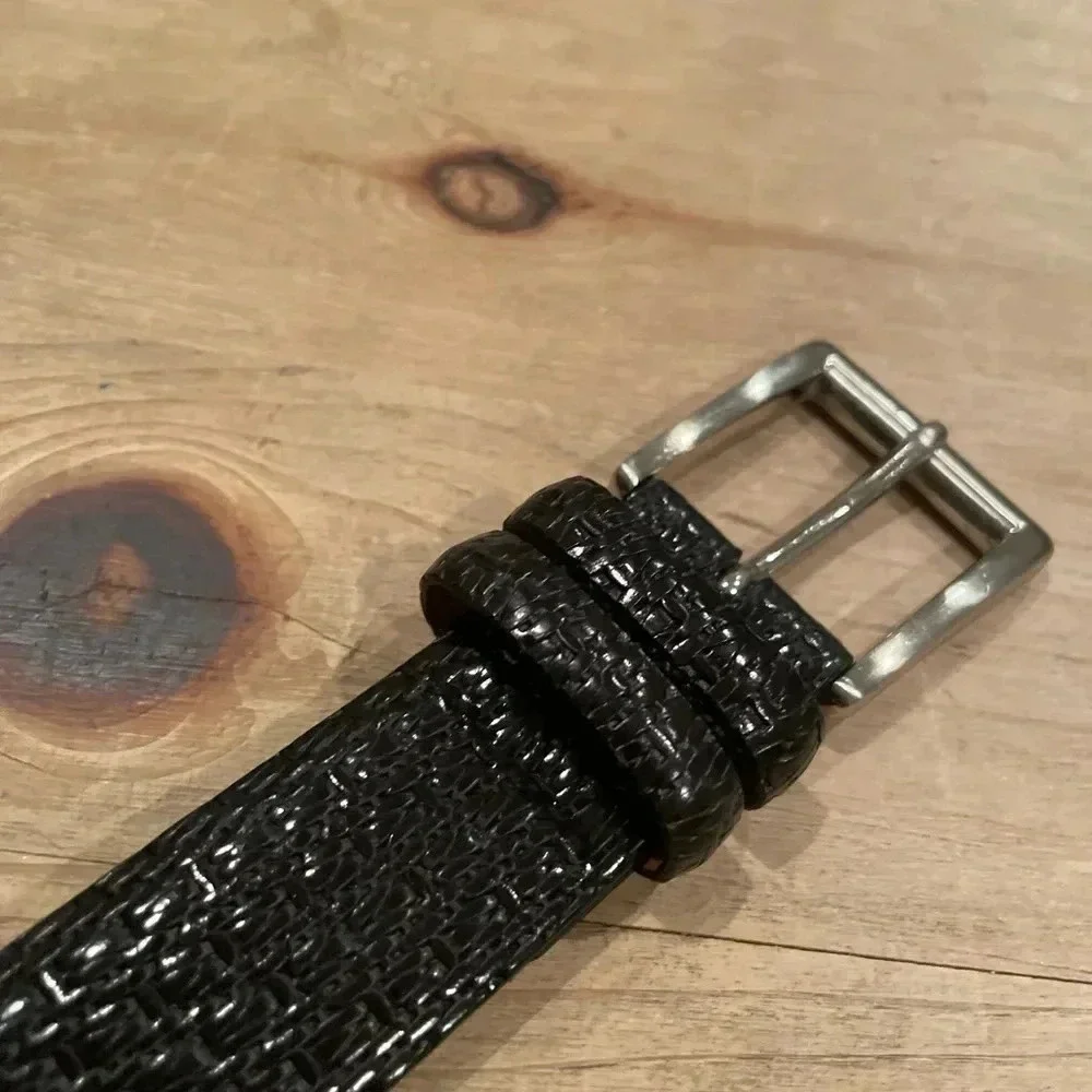 NWOT Trafalgar Unisex leather/black/silver belt Made in USA Men’s 32